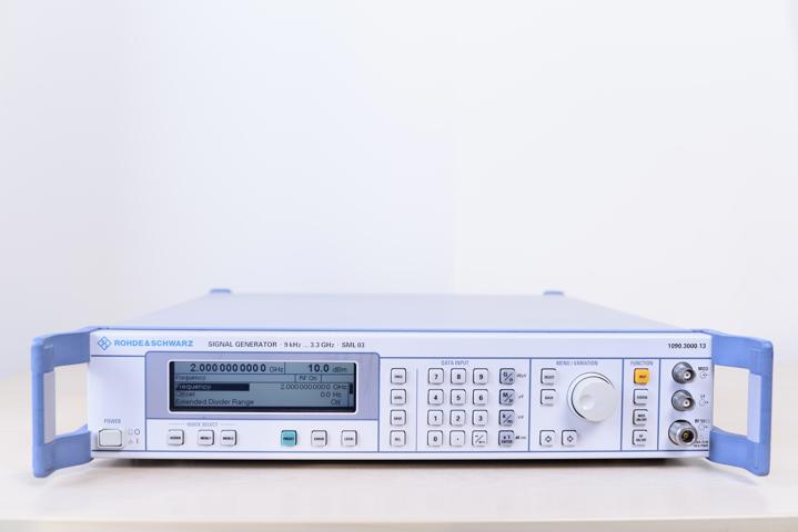 Генератор сигналов Rohde & Schwarz SML03